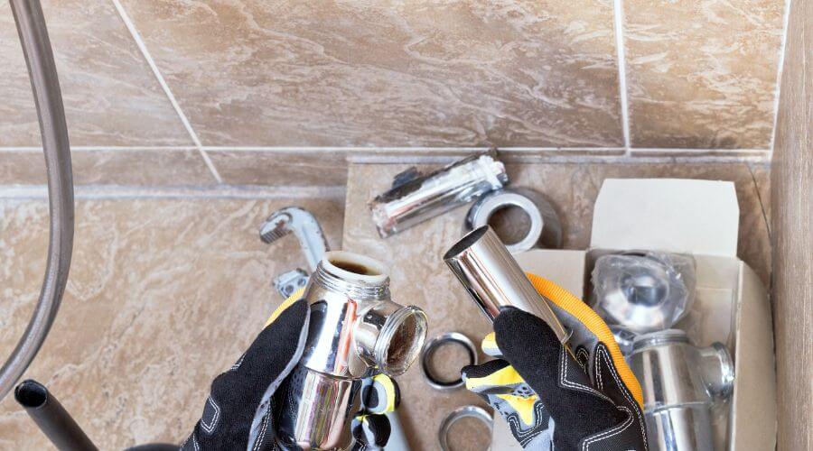 Professional gutter cleaning in East Greenwich, RI